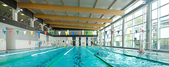 Complejo lúdico-deportivo y piscina en Barreiro. Vigo (Pontevedra)