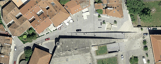 Vista aérea de la plaza de San Clemente en Santiago de Compostela