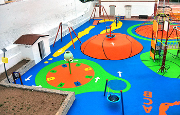 Parque infantil temático en el área ACB Aviva! de Málaga